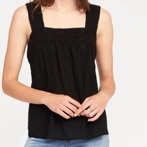 Old Navy black tank top